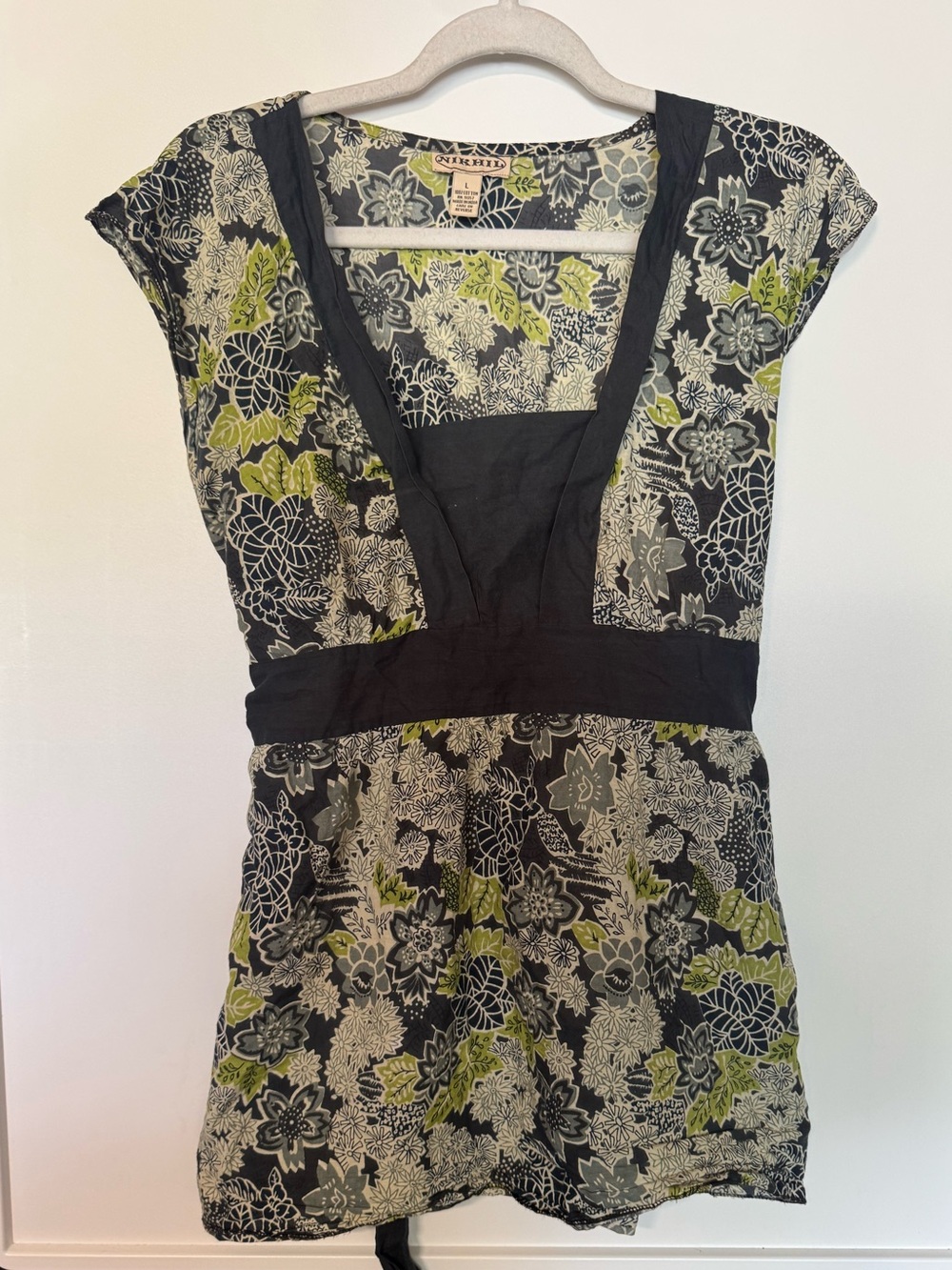 100% cotton Y2K plunging neckline top with empire waist